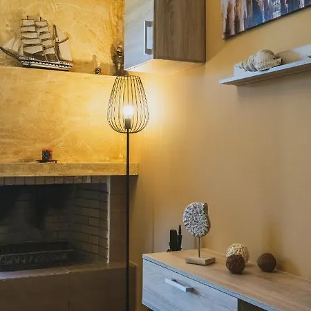 Modern Maisonette Káto Daráco